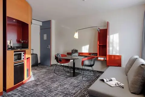 Novotel Suites Munchen Parkstadt Schwabing in München — foto 4