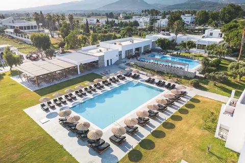 Summer Village of Hippocrates in Μαρμάρι