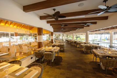 The Reef Playacar Beach Resort & Spa in Playa del Carmen — foto 12
