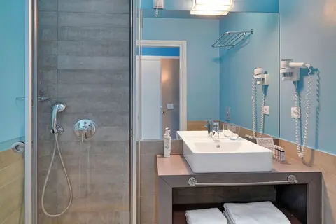 Sesa Boutique in Κανάλι — foto 25