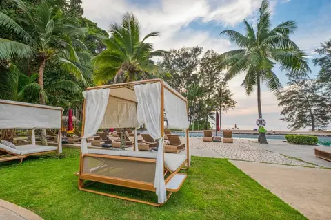 SALA Phuket Mai Khao Beach Resort in ศรีสุนทร — foto 3