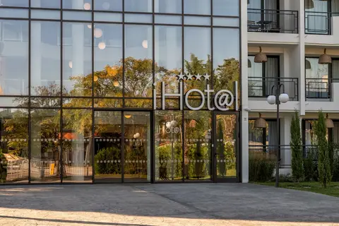 iHot@l in Несебър — foto 23