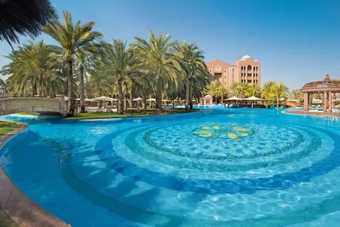 Emirates Palace Mandarin Oriental in Abu Dhabi — foto 2