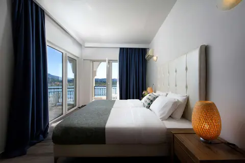 The Royal Grand Hotel in Korfoe — foto 13