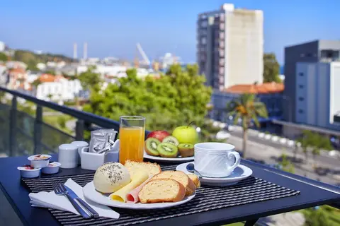 Luna Esperança Centro Hotel in Almada — foto 28