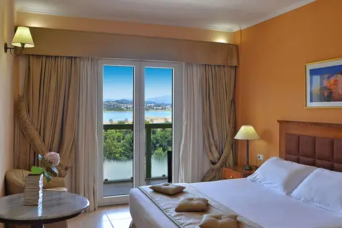 Ariti Grand Hotel in Korfoe — foto 15