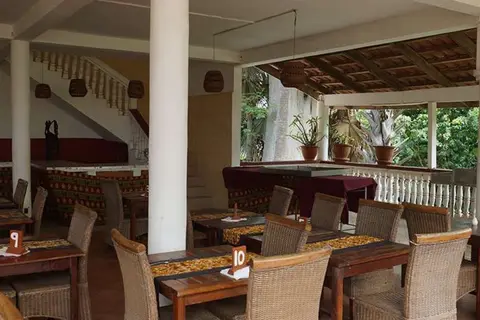 Lemon Creek Hotel Resort in Sukuta — foto 25