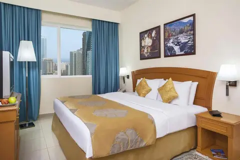 Golden Tulip Sharjah in Sharjah — foto 2