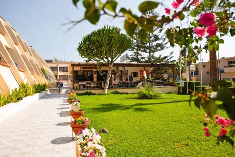 Napa Prince Hotel Appartementen in Αγία Νάπα — foto 18