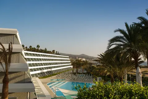 Santa Monica Suites Hotel in San Bartolomé de Tirajana — foto 24