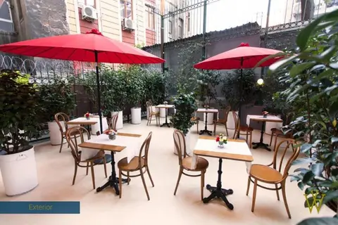 Lina Taksim Pera in Beyoğlu — foto 18
