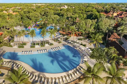Iberostar Waves Quetzal in Playa del Carmen