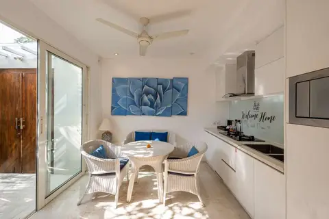 Aleva Villa Seminyak by Ini Vie Hospitality in Kuta Utara — foto 7