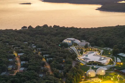 Camping Mon Perin in Bale — foto 28