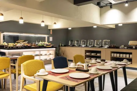 Ibis Istanbul Sisli in Şişli — foto 15