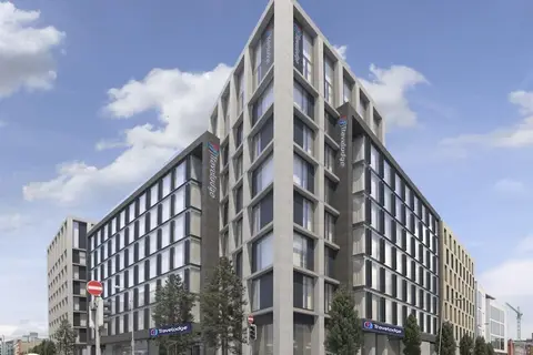 Travelodge Plus Dublin City Centre in Dublin — foto 25