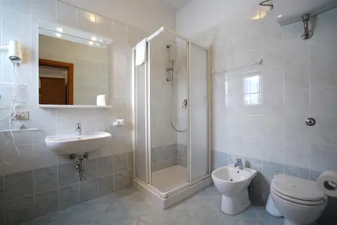 Hotel Piaz in San Giovanni di Fassa — foto 17