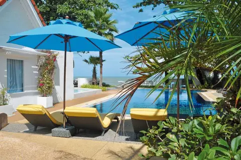 Ocean Breeze Resort in บ้านบางหลาโอน