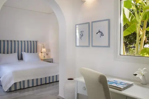 Yria Boutique Hotel & Spa in Παροικιά — foto 5