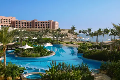 Al Bandar, Shangri-La Barr Al Jissah Resort & Spa in Muskaatdruif