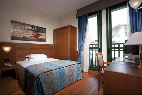 Hotel Raffaello Milaan in Milaan — foto 21