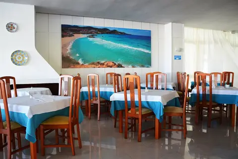 Apartamentos Vibra Riviera in Sant Antoni de Portmany — foto 4