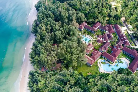 Amora Beach Resort Phuket in ตำบลเชิงทะเล