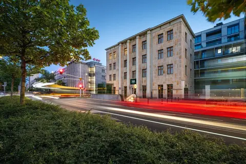 Sava Boutique in Warschau — foto 4