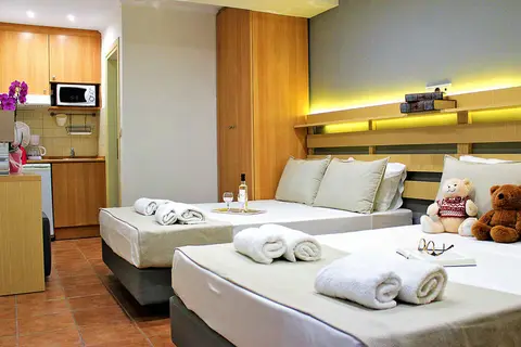 Ammos Beach Seaside Luxury Suites in Athene