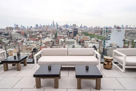 50 Bowery NYC foto 1