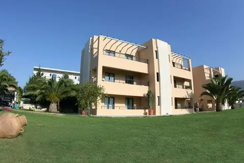 Golden Bay Hotel in Δημοτική Ενότητα Μαλίων — foto 3