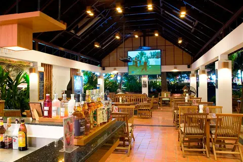 Hotel & Resort Woodlands in พัทยา — foto 11