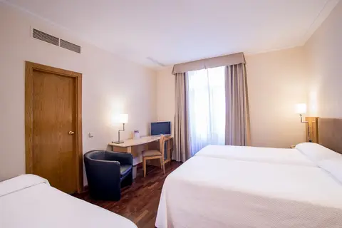 Hotel Inglaterra Granada in Granada — foto 24