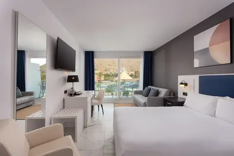 Four Points by Sheraton Costa Blanca in Benidorm — foto 19
