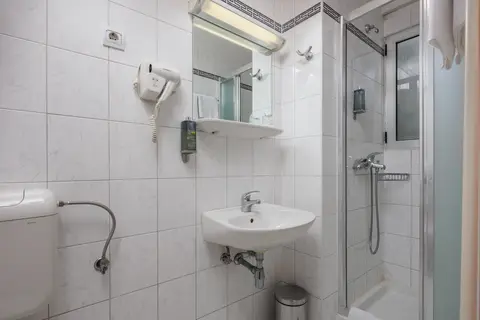 Hotel Neboder in Rijeka, foto 19