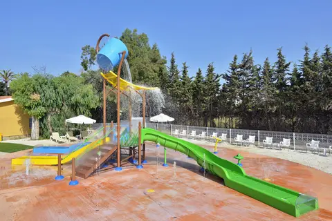 Fly & Go Sol Marbella Estepona Atalaya Park in Estepona — foto 5