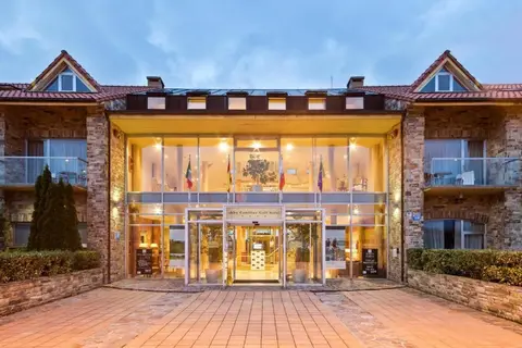 Abba Comillas Apartments in Comillas