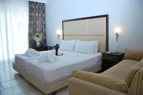 Naias Beach Hotel in Δημοτική Ενότητα Παλλήνης — foto 2