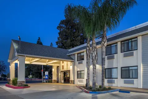 Best Western Town & Country Lodge in Tulare — foto 2