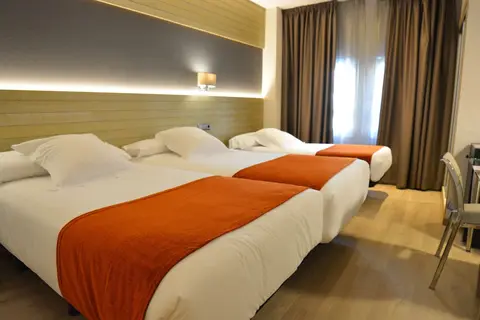 Hotel Avenida in A Coruña — foto 10