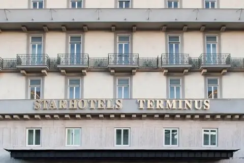 Starhotels Terminus in Napels
