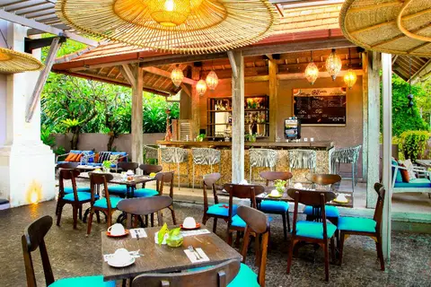 Puri Raja Hotel Legian Bali in Kuta — foto 3