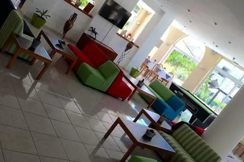 Summerland Hotel & Bungalows in Ιαλυσός — foto 6