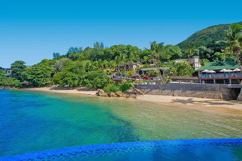 Coco de Mer Hotel & Black Parrot Suites in Anse Bois de Rose — foto 10