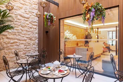 Hotel Le Millie Rose in Parijs, foto 6