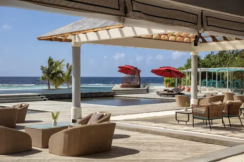 NH Collection Maldives Havodda Resort in Gaaf Dhaal Atoll Education Centre, foto 21