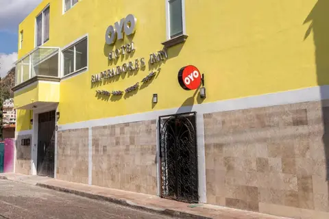 OYO Hotel Emperadores Inn, Atlixco in San Bernardino Tlaxcalancingo