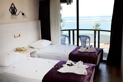 Hotel By Karaaslan Inn in Kuşadası — foto 5
