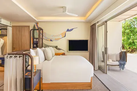 Avani+ Fares Maldives Resort in Fares Island — foto 10