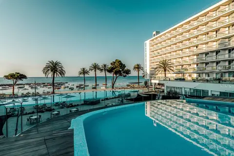 The Ibiza TwIIns in Ibiza